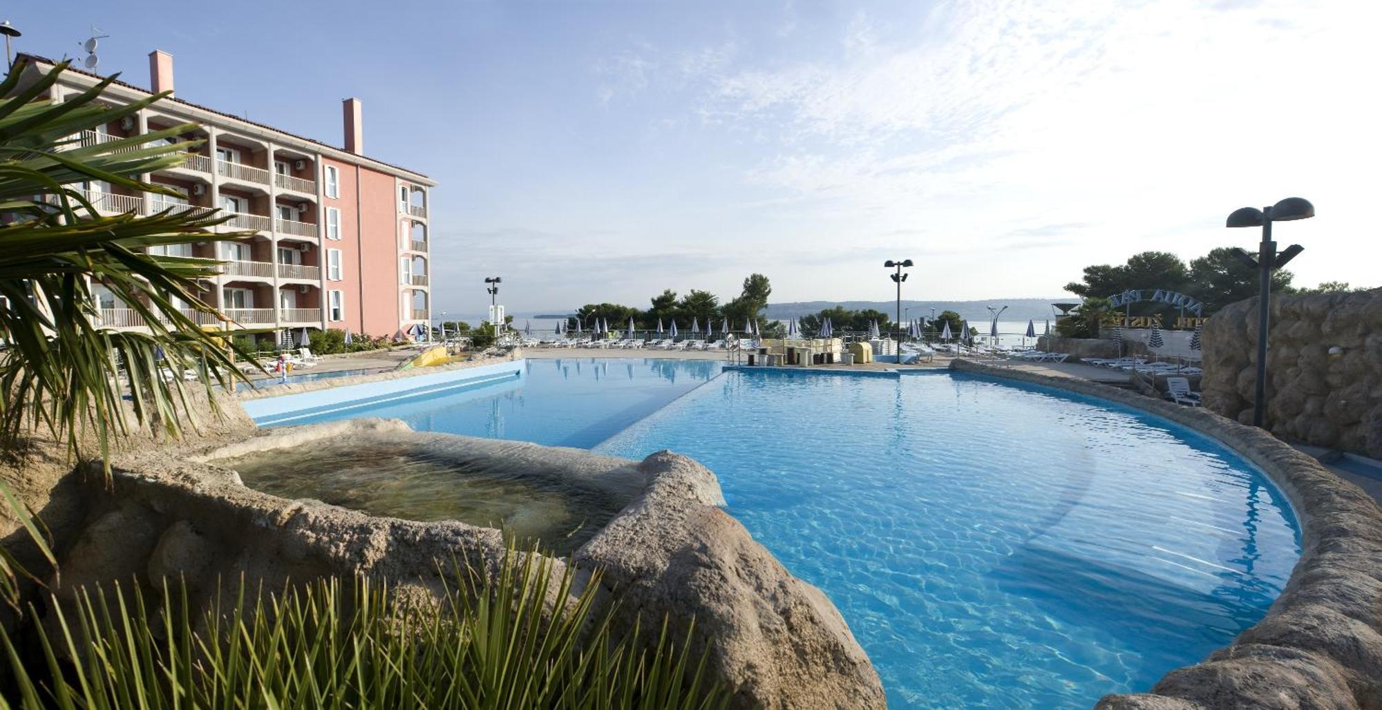 Hotel Aquapark Zusterna Capodistria Esterno foto