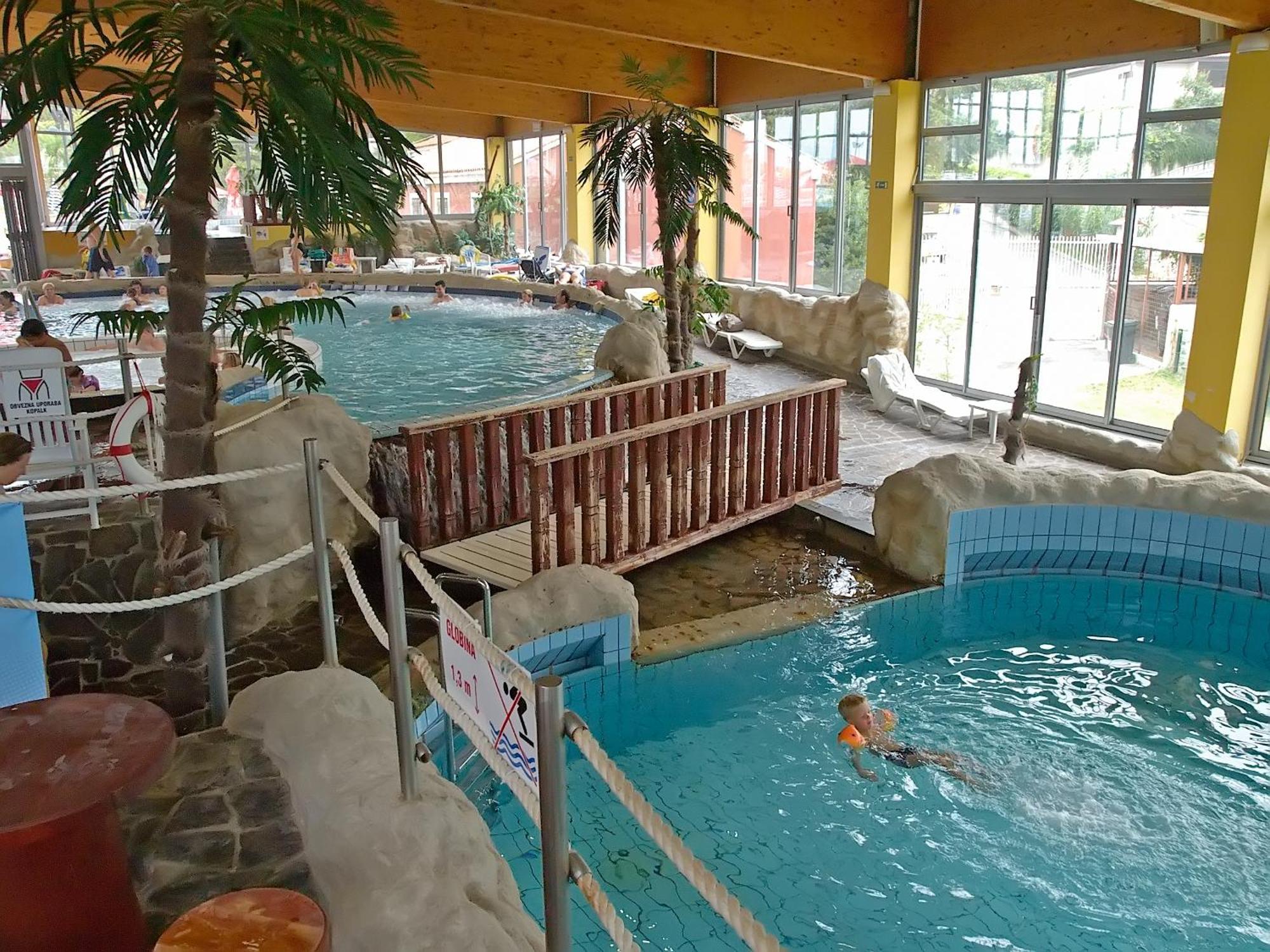 Hotel Aquapark Zusterna Capodistria Esterno foto