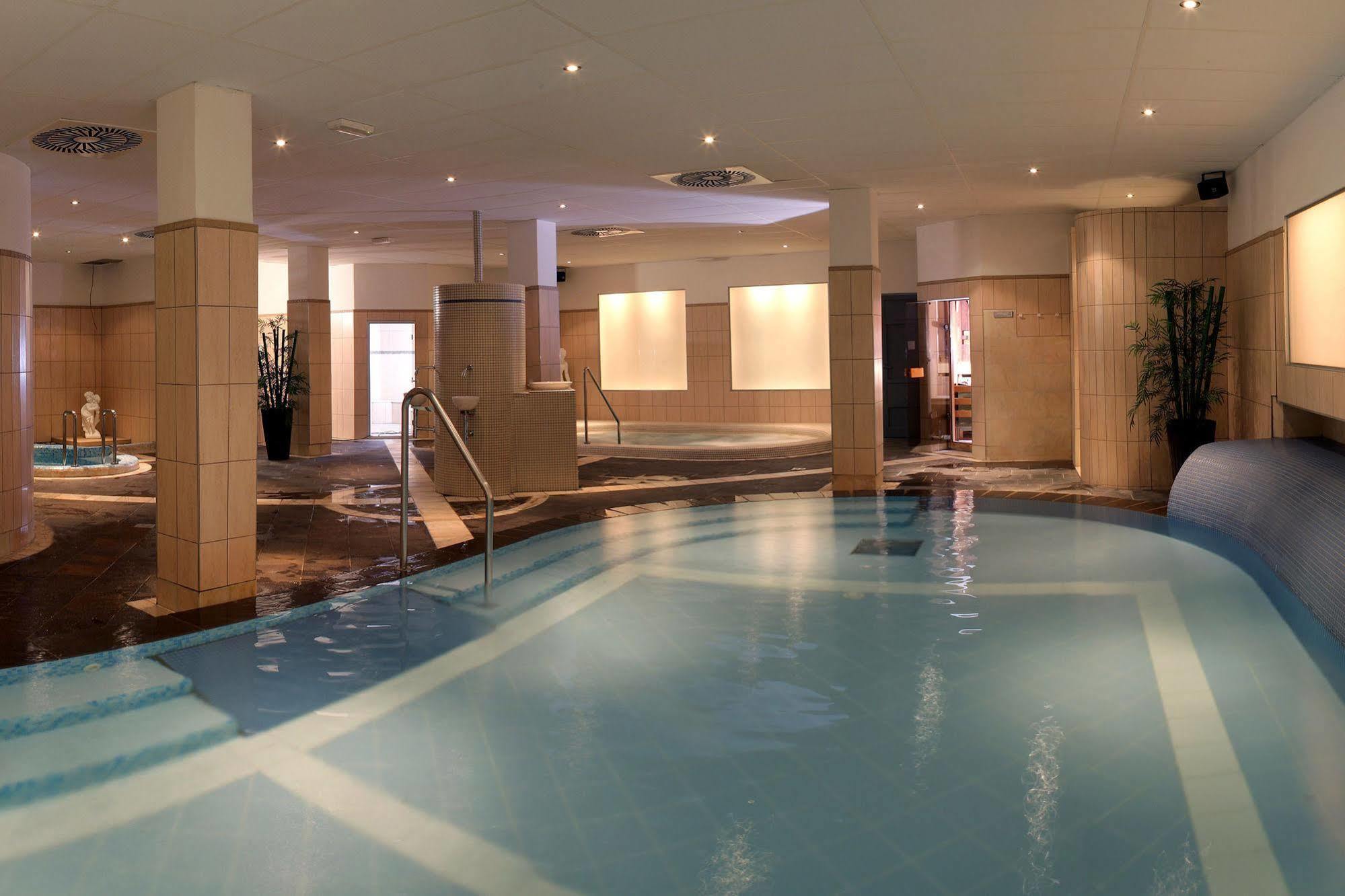 Hotel Aquapark Zusterna Capodistria Esterno foto